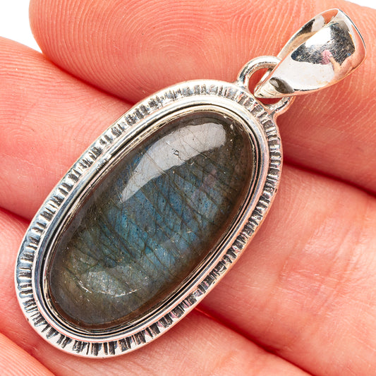 Labradorite 925 Sterling Silver Pendant 1 5/8" (925 Sterling Silver) P43627