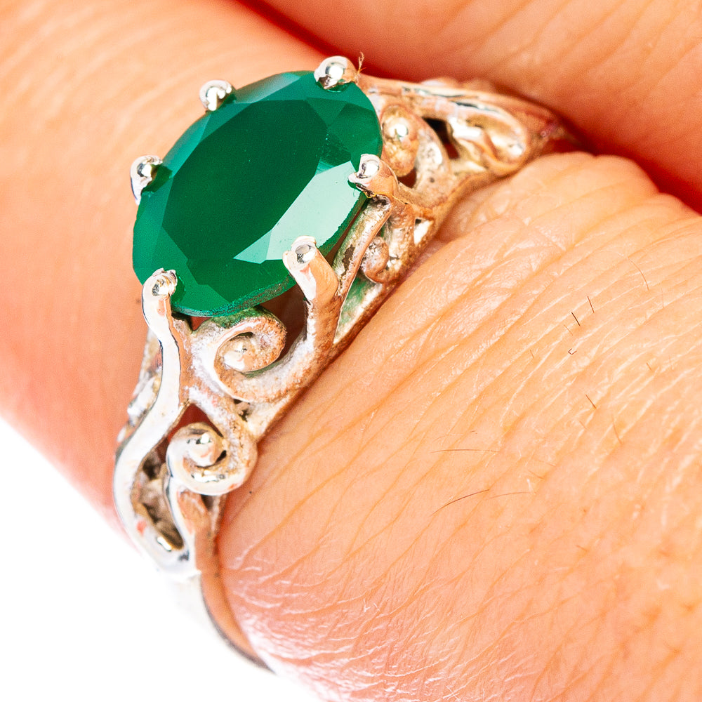 Green Onyx Dainty Ring Size 7 (925 Sterling Silver) R147030