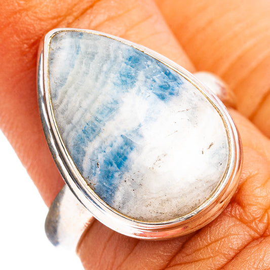 Blue scheelite oval gemstone sterling silver ring, size 5.75, polished split shank