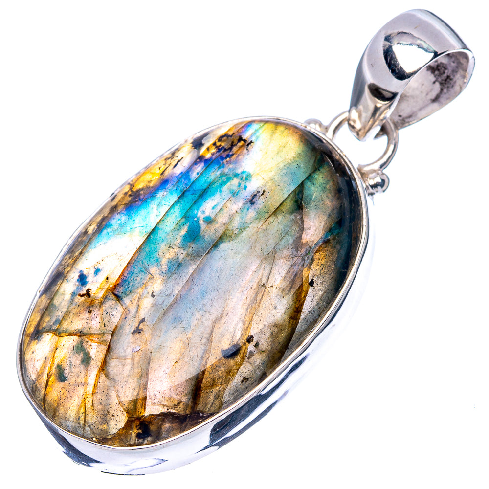 Labradorite oval pendant with blue-green flash and polished 925 silver frame