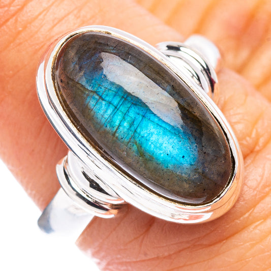 925 sterling silver labradorite ring with oval blue flash gemstone, wide bezel and split band