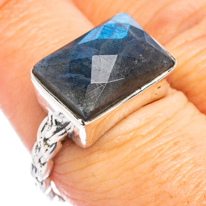 Labradorite Ring Size 8 (.925 Sterling Silver)