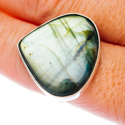 Large Premium Labradorite Ring Size 10 (.925 Sterling Silver)
