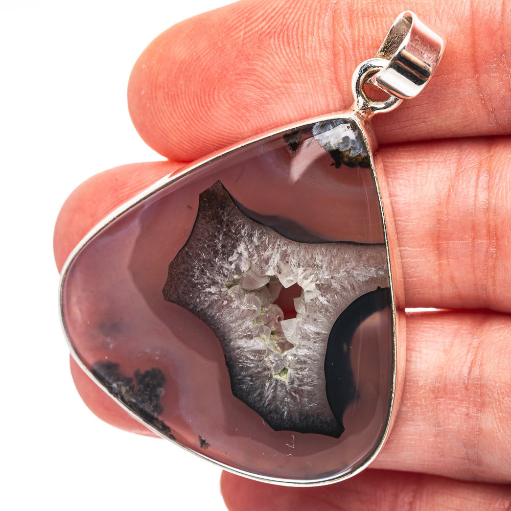 Agate Geode Pendant 2" (.925 Sterling Silver)