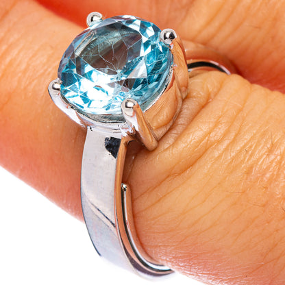 Rare Blue Topaz Ring Size 7.75 (925 Sterling Silver) R145930