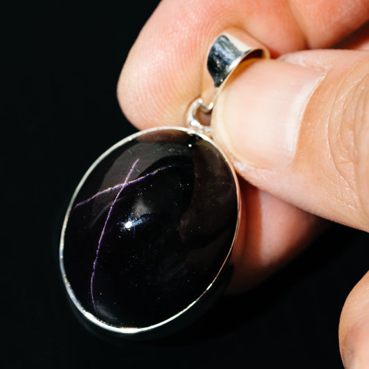Premium Star Garnet Pendant 1 1/2" (.925 Sterling Silver)