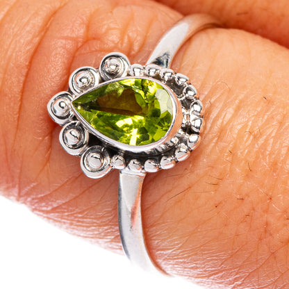 Peridot Dainty Ring Size 8.75 (925 Sterling Silver) R1078