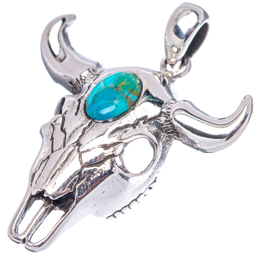 Turquoise cow skull pendant in .925 sterling silver, horned top and scalloped bail