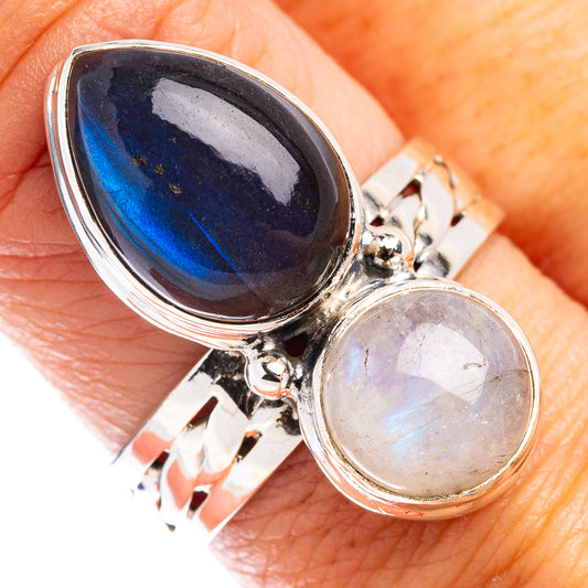 Labradorite and moonstone ring in .925 sterling silver, dark oval and round white gems