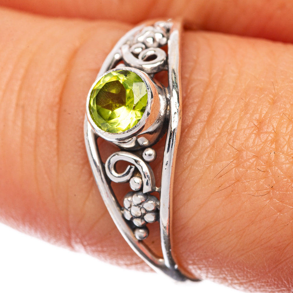 Peridot Dainty Ring Size 8.75 (925 Sterling Silver) R145253