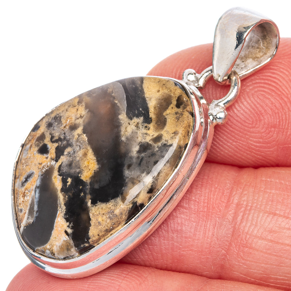 Tiger Dendritic Agate Pendant 1 3/8" (925 Sterling Silver) P40723