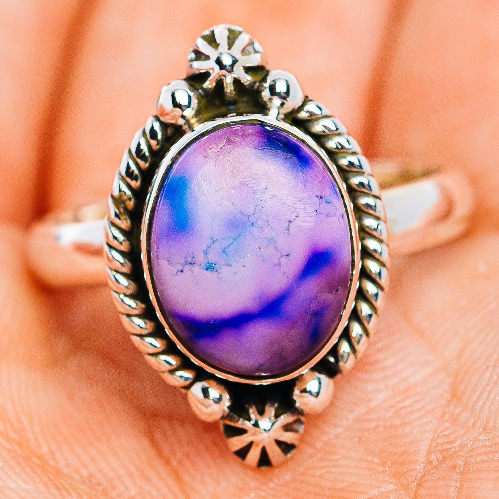 Southwestern Style Violet Blue Dahlia Mohave Turquoise Ring Size 9.25 (.925 Sterling Silver)
