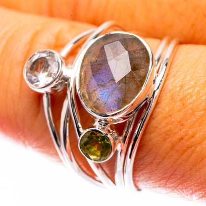 Premium Labradorite, White Quartz, Peridot Ring Size 9 (925 Sterling Silver) R141784