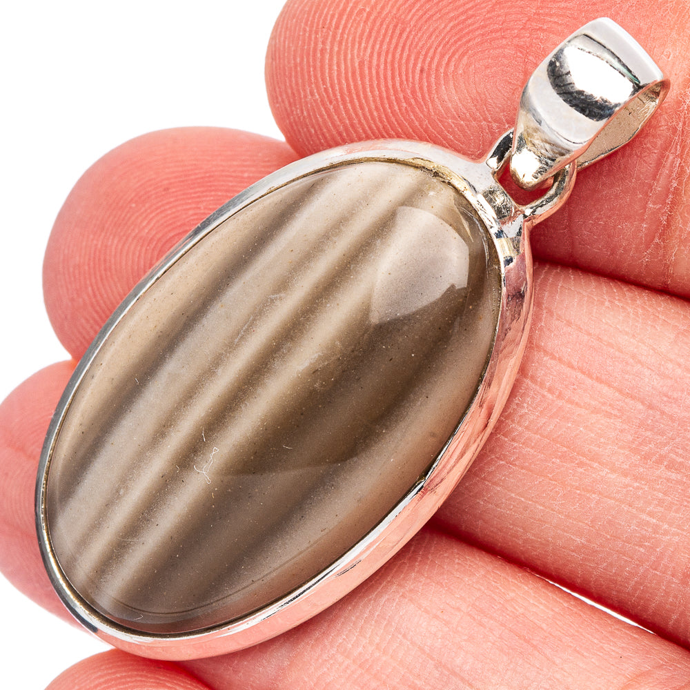 Striped Flint Pendant 1 5/8" (925 Sterling Silver) P44092