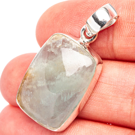Aquamarine pendant with rectangular bezel-set light blue stone in .925 sterling silver