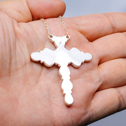 Southwestern Style White Water Turquoise Necklace 16 to 18" (.925 Sterling Silver)