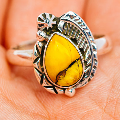 Southwestern Style Honey Dahlia Mohave Turquoise Ring Size 8 (.925 Sterling Silver)