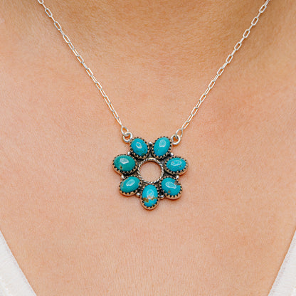 Southwestern Style King's Manassa Turquoise Necklace 16 to 18" (.925 Sterling Silver)