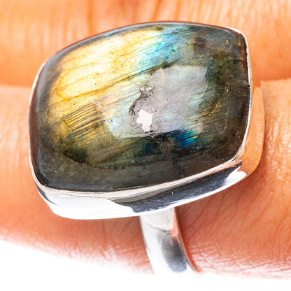Labradorite Ring Size 8 (925 Sterling Silver) R4133