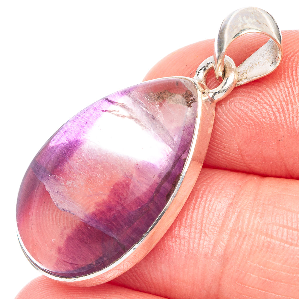 Fluorite Pendant 1 3/8" (925 Sterling Silver) P44537
