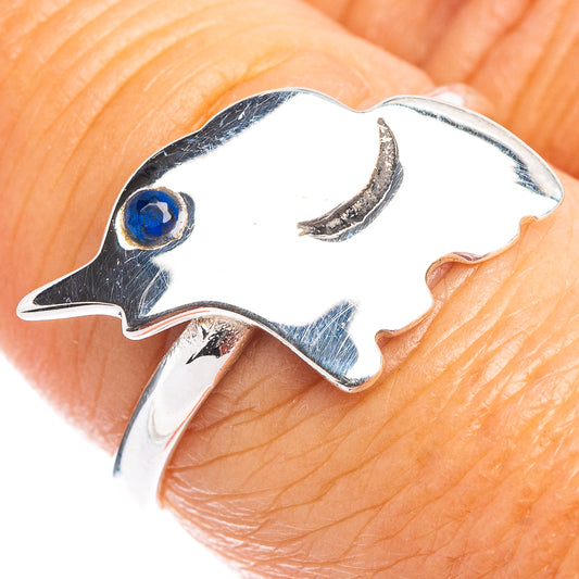 Elephant dainty ring in silver with blue quartz eye detail