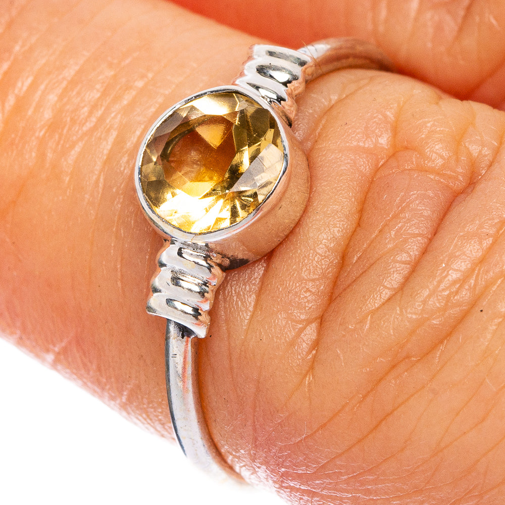 Dainty 925 sterling silver ring with faceted round citrine gemstone, size 6