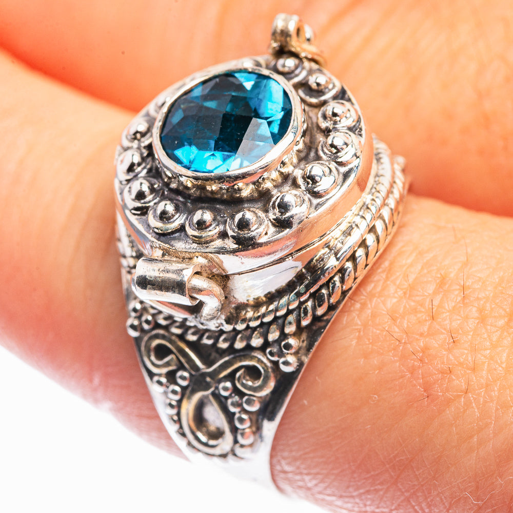 Poison London Blue Topaz Ring Size 8.75 (925 Sterling Silver) R142219