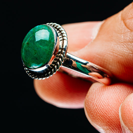 Zambian emerald ring, 925 sterling silver, size 10, side view of green cabochon and rope band