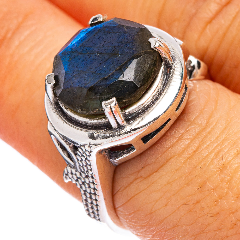 Labradorite Ring Size 7 (925 Sterling Silver) R146316