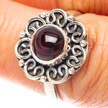 Garnet Ring Size 6.5 (925 Sterling Silver) R5640