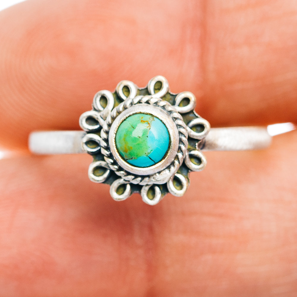 Turquoise inlay sterling silver ring, round cabochon with decorative frame