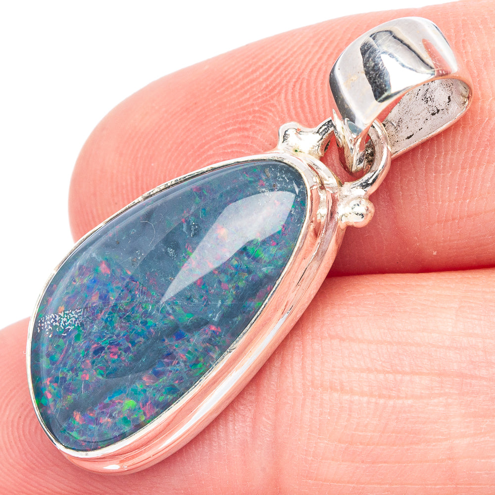 925 sterling silver opal triplet pendant with oval iridescent blue-green stone