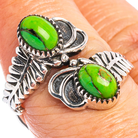 Adjustable 925 sterling silver ring with two green oval cabochon stones, engraved sides
