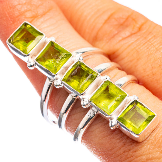 Large Peridot Ring Size 7.75 (925 Sterling Silver) R143195