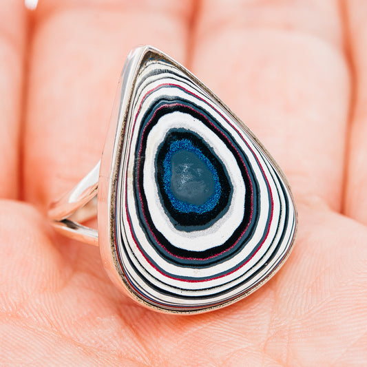 Sterling silver teardrop ring, blue-and-white striped inlay, open side view