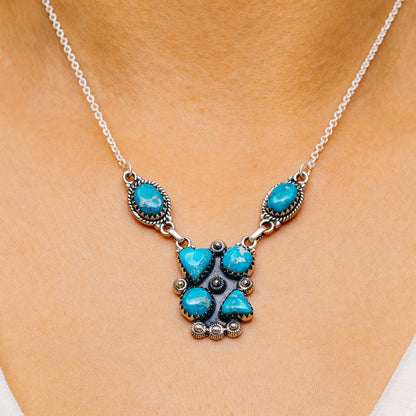 Southwestern Style White Water Turquoise Necklace 17 to 18" (.925 Sterling Silver)