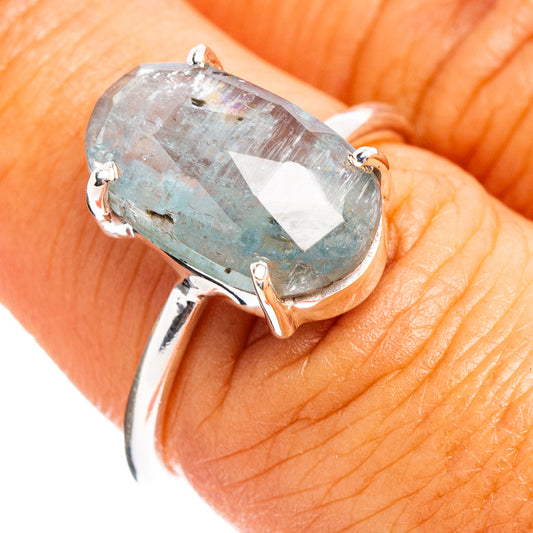 Faceted aquamarine ring with .925 sterling silver band, size 7