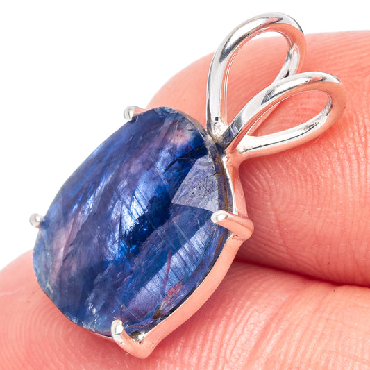 Value Kyanite Pendant 7/8" (925 Sterling Silver) P44572