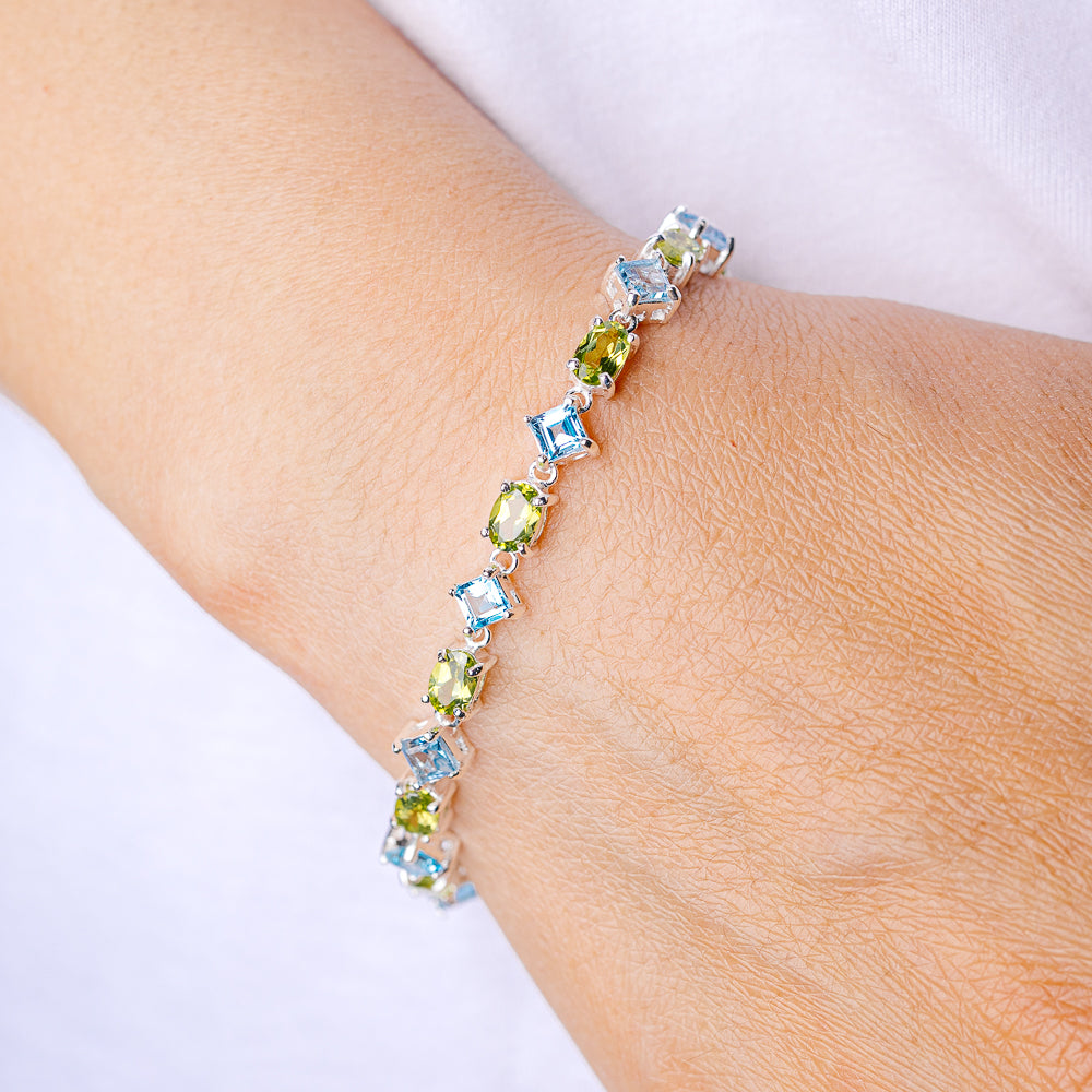 Blue Topaz, Peridot Bracelet 6 7/8 To 8" (925 Sterling Silver) B90376