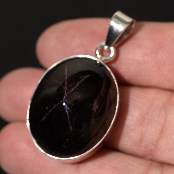 Star Garnet Pendant 1 5/8" (.925 Sterling Silver)
