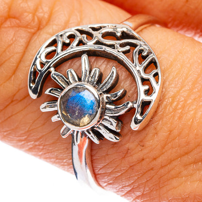 Labradorite Ring Size 8.5 (925 Sterling Silver) R146175
