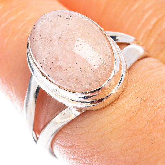 Sterling silver ring with rose quartz oval cabochon, size 7.5