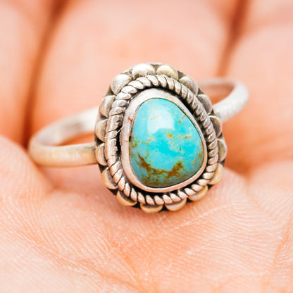 Southwestern Style Royston Turquoise Ring Size 7.75 (.925 Sterling Silver)