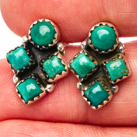 Turquoise cluster earrings with round/square stones in .925 sterling silver
