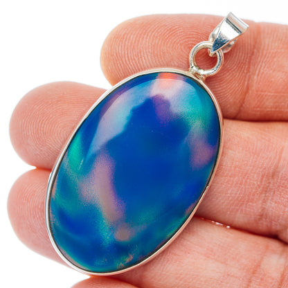 925 sterling silver opal pendant with oval iridescent blue-green gemstone bail