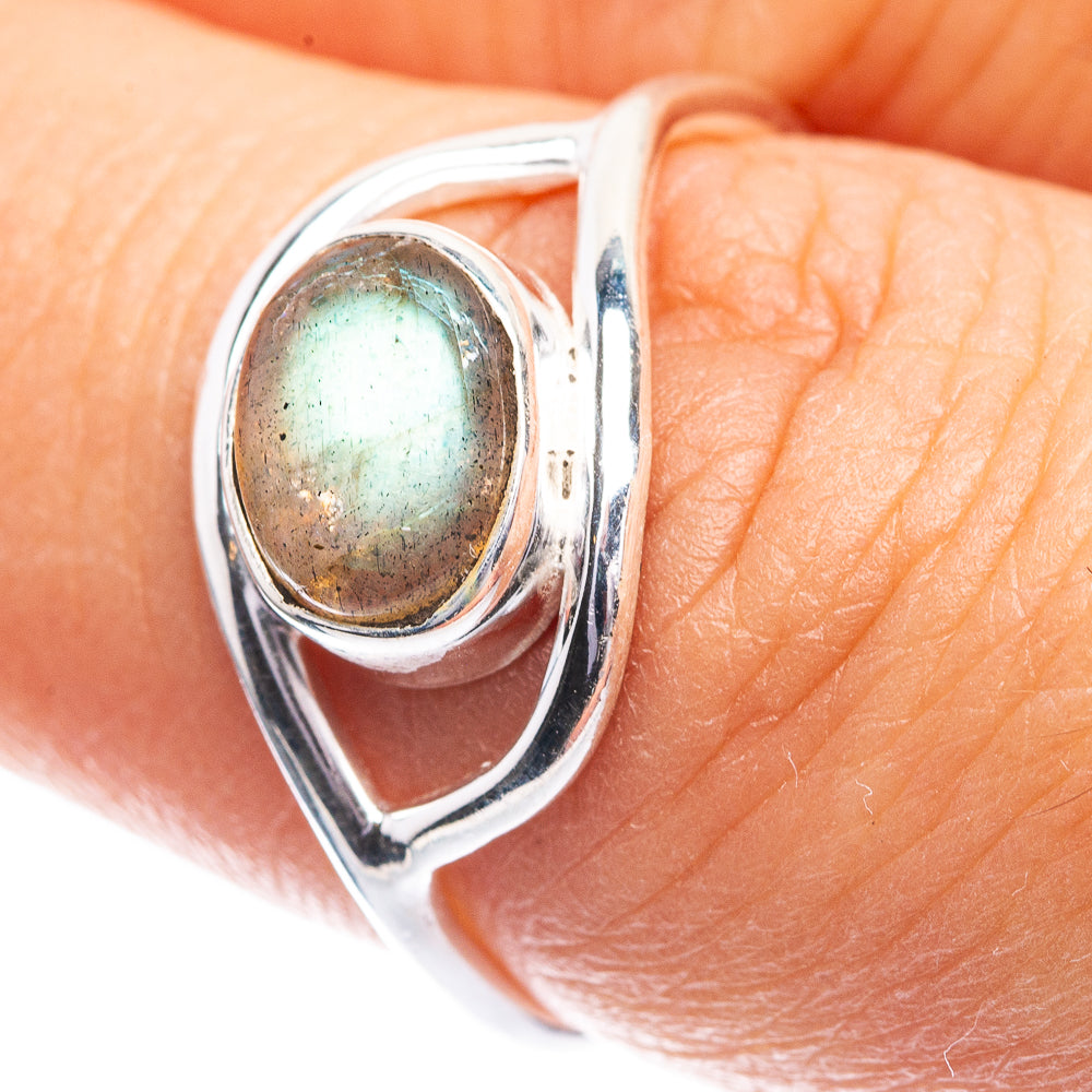 Labradorite Dainty Ring Size 7 (925 Sterling Silver) R142557