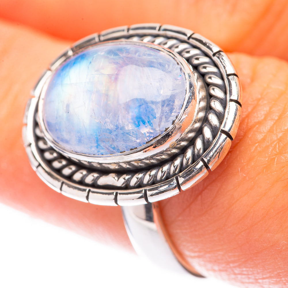 Rainbow Moonstone Ring Size 7.75 (925 Sterling Silver) R140474