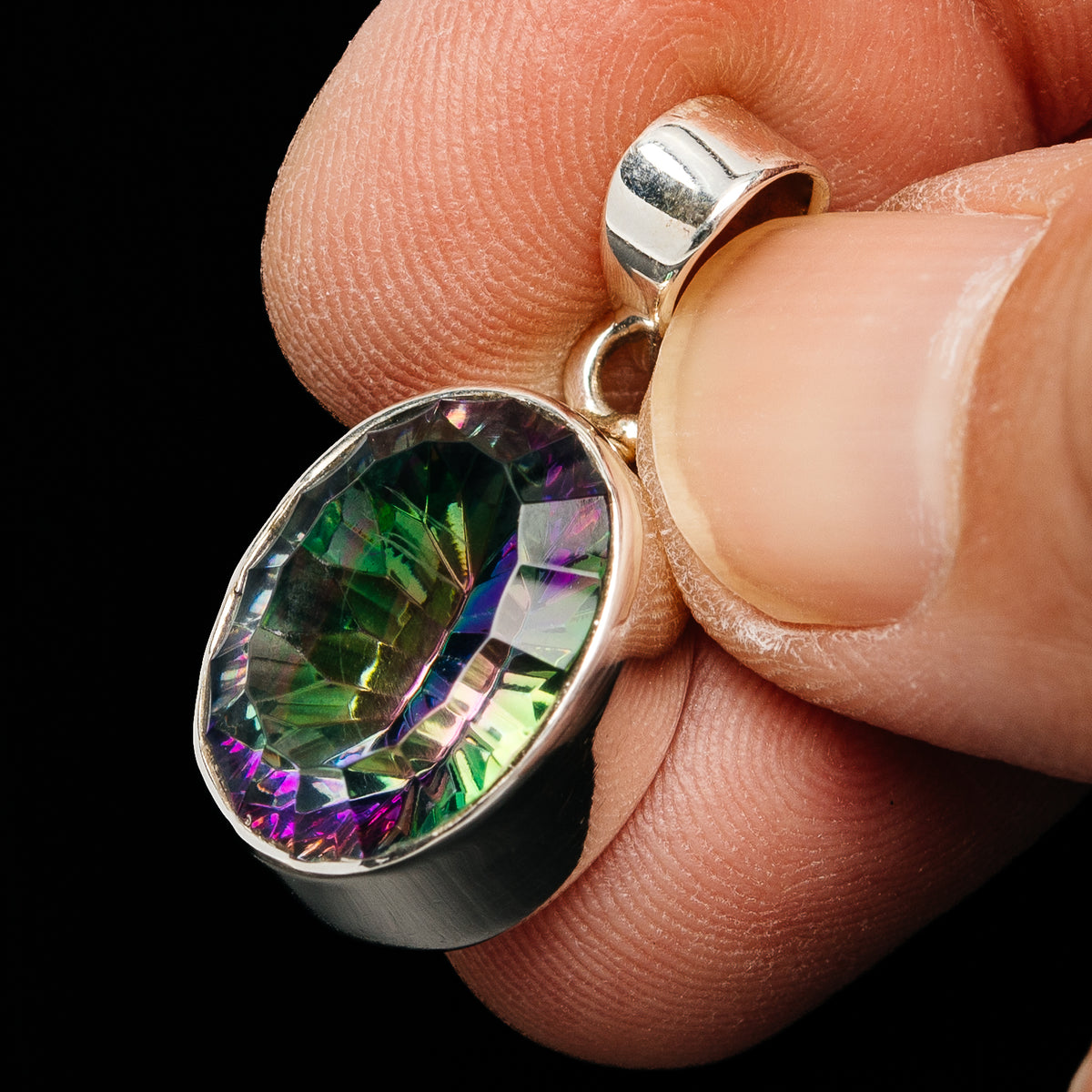 Premium 13.5ct Faceted Mystic Topaz Pendant 1 1/8" (.925 Sterling Silver)