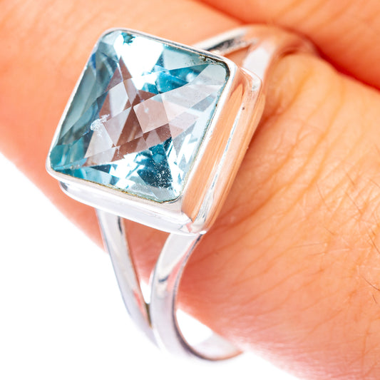 Blue Topaz Ring Size 11 (925 Sterling Silver) R144691