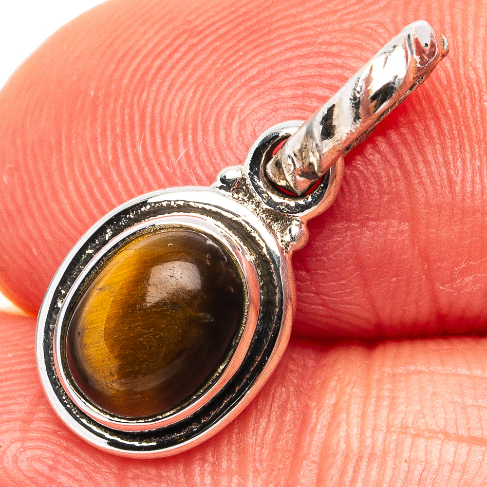 Tiger's Eye dainty pendant in .925 sterling silver, oval amber stone